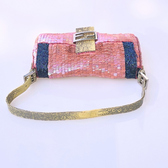 *SOLD**Fendi Baguette Sequins with Beaded Detail Vintage - Picture 7 of 14